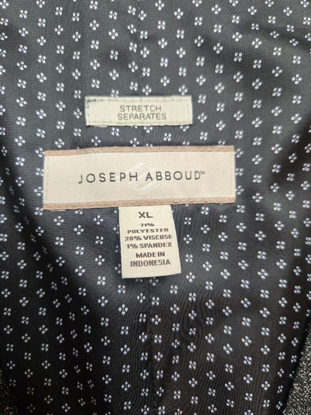 Joseph Abboud Gray Plaid 2-Piece Vest & Pants Suit Set - Men's XL / 33W x 32L - Picture 3 of 11